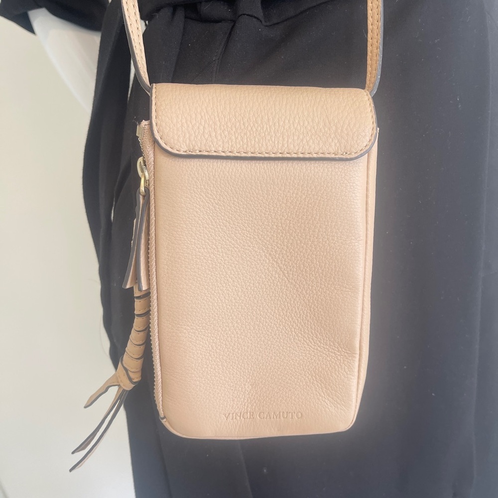 Vince Camuto Pebbled Tan Crossbody Phone Bag with Tassel